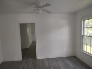3950 Scranton St in Beaumont, TX - Building Photo - Building Photo
