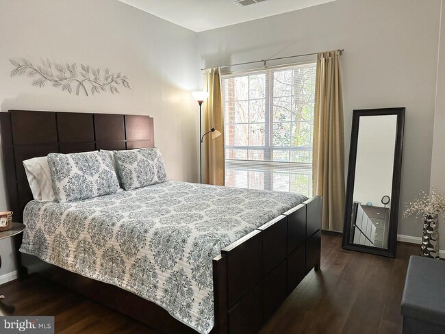 property at 4850 Eisenhower Ave