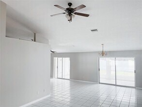 30 Pine Tree Dr in Palm Coast, FL - Building Photo - Building Photo