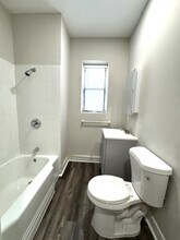 8 Langmaid Ave in Somerville, MA - Building Photo - Building Photo