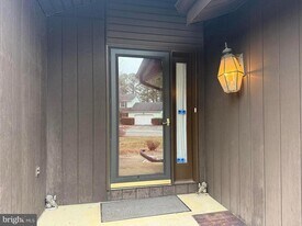 694 Hickory Ridge Rd in Smyrna, DE - Building Photo