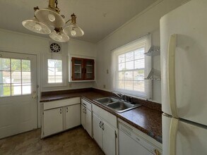 208 N Spring St in Evansville, IN - Building Photo - Building Photo