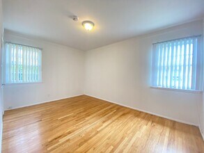 360 Rennie Ave in Los Angeles, CA - Building Photo - Building Photo