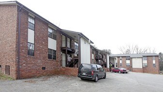 5525 Jacksboro Pike Apartamentos