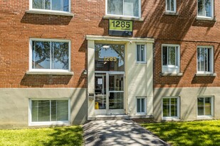 1265-1305 Ouimet Rue in Montréal, QC - Building Photo - Building Photo