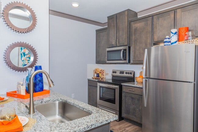 Willowbend in Humble, TX - Foto de edificio - Building Photo