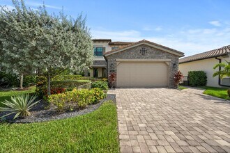 8891 Grand Prix Ln in Boynton Beach, FL - Building Photo - Building Photo