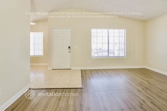 27317 Del Monte Ln in Menifee, CA - Foto de edificio - Building Photo