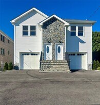 219 Mile Square Rd in Yonkers, NY - Building Photo