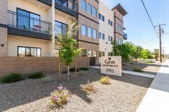 2063 E Lemon St in Tempe, AZ - Building Photo - Building Photo