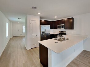 18819 Charter Elm Dr in Hockley, TX - Building Photo - Building Photo