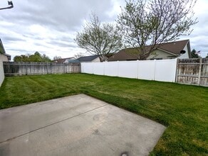 2854 Deaun Ave in Twin Falls, ID - Building Photo - Building Photo