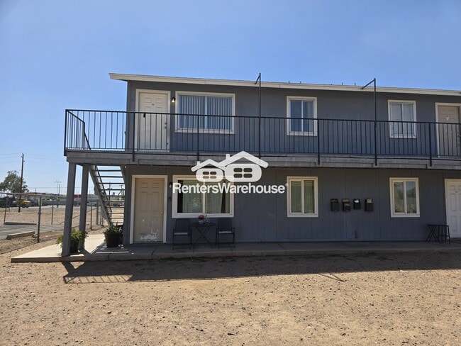 property at 1623 E Wood St