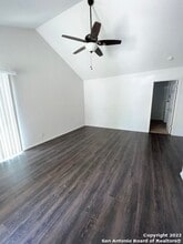 8905 Amber Dusk, Unit 1813 in San Antonio, TX - Building Photo - Building Photo