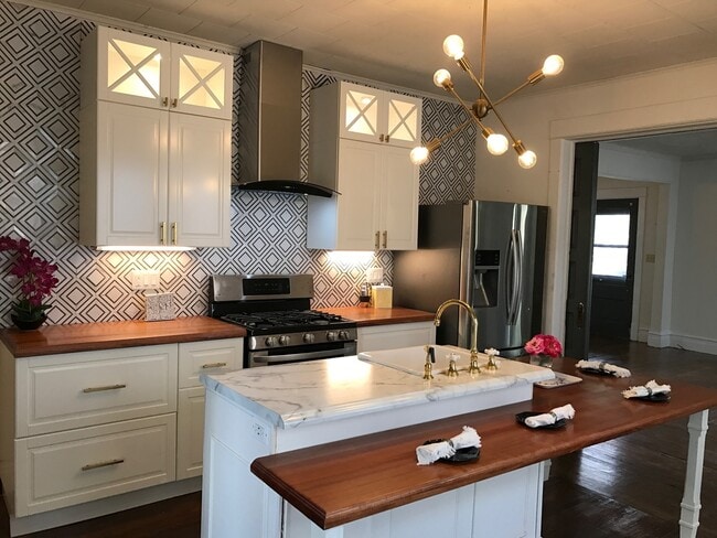 property at 301 E Locust St