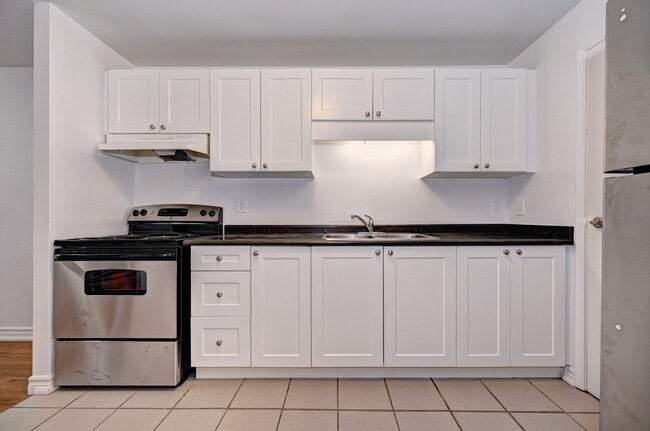 Woodside Avenue Apartments