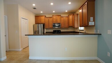 1528 Moon Valley Dr in Davenport, FL - Building Photo - Building Photo