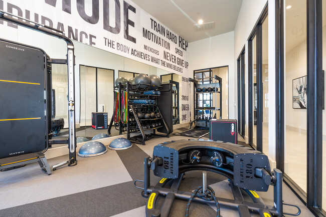 Domain Town Center in Houston, TX - Foto de edificio - Interior Photo