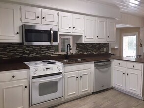 100 New Barbour Rd in Princeton, NC - Building Photo - Building Photo