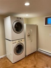 1887 Joshuas Path in Central Islip, NY - Foto de edificio - Building Photo