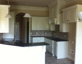 703 SW Elmside Dr in Bentonville, AR - Building Photo - Building Photo