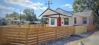 427 Floyd Ave in San Antonio, TX - Building Photo