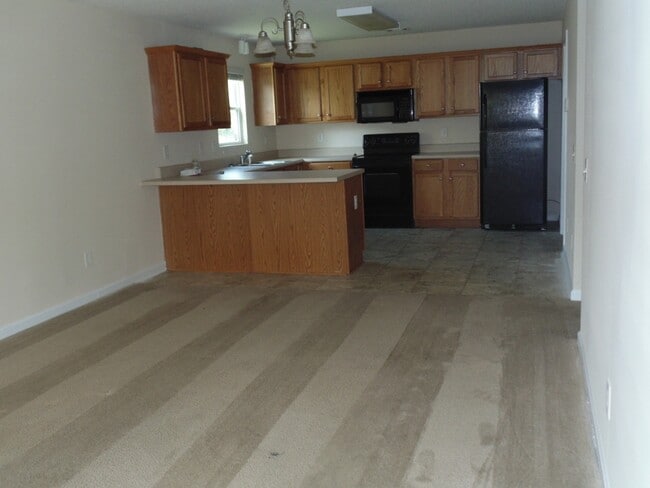 142 Bridgewater Cir in Athens, GA - Building Photo - Building Photo