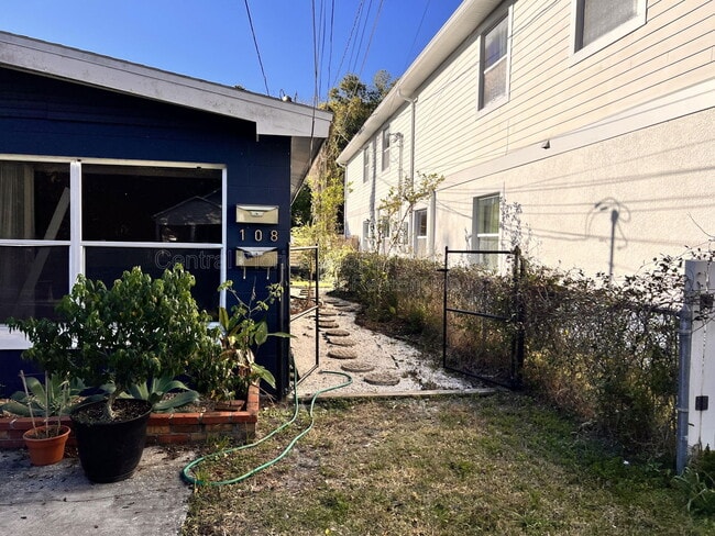 108 E Winter Park St in Orlando, FL - Building Photo - Building Photo