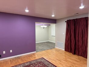 99 Keystone Ct, Unit 99A keystone court in Woodbridge, NJ - Building Photo - Building Photo