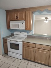 141 Golf Club Ln in Venice, FL - Building Photo - Building Photo