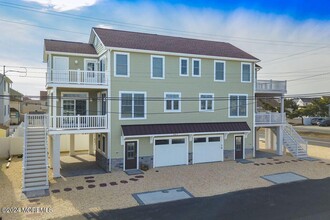 1806 Bay Blvd in Seaside Heights, NJ - Building Photo - Building Photo