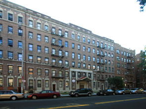 Quintess Apartments in Brooklyn, NY - Building Photo - Building Photo