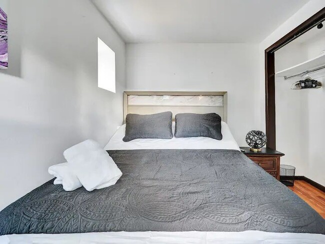 277 Sanford St in Rochester, NY - Building Photo - Building Photo