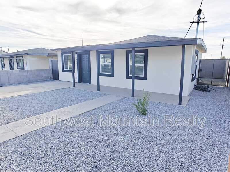 7412 N 62nd Ave in Glendale, AZ - Building Photo