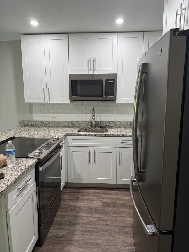 property at 232 Orienta Point St