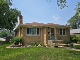 14558 Turner Ave in Midlothian, IL - Building Photo