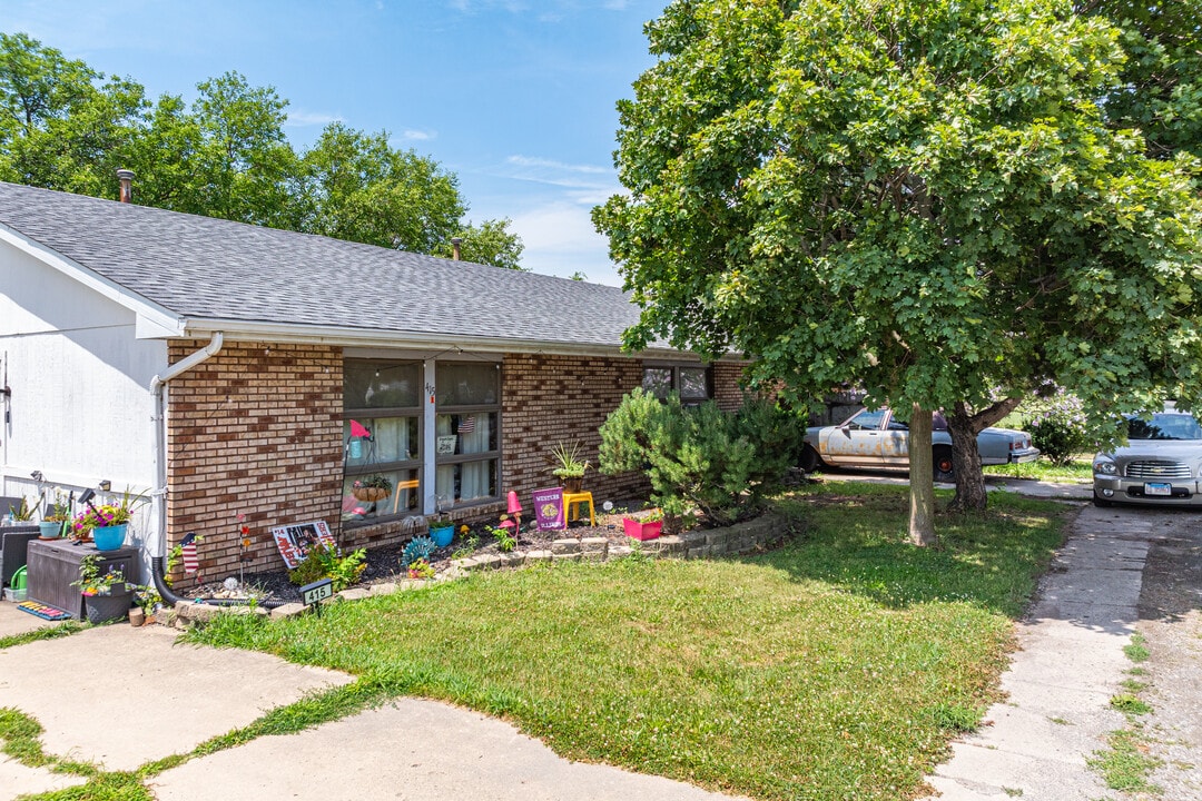 415 W Jefferson St in Gardner, IL - Foto de edificio