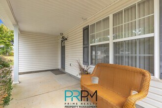 22 Annika Ct in Taylors, SC - Building Photo - Building Photo