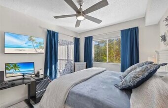 1840 Florida Club Cir, Unit Napoli Luxury Condominium in Naples, FL - Building Photo - Building Photo