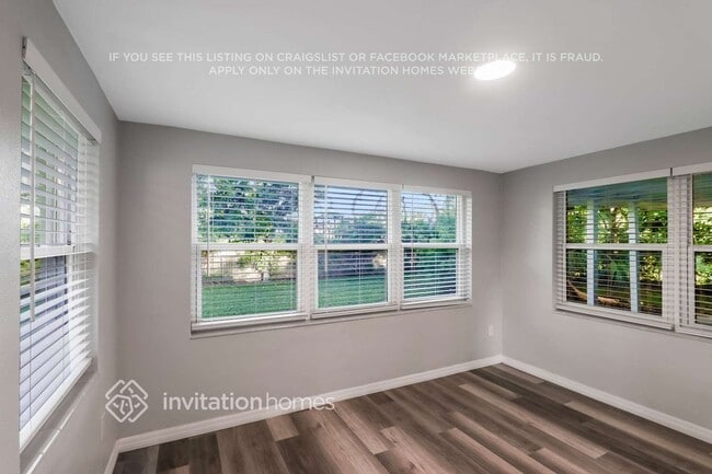 1938 Summit Dr in Clearwater, FL - Building Photo - Building Photo