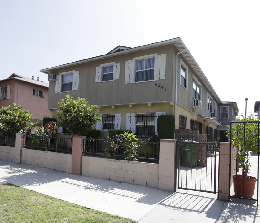 6246 Beck Ave in North Hollywood, CA - Building Photo