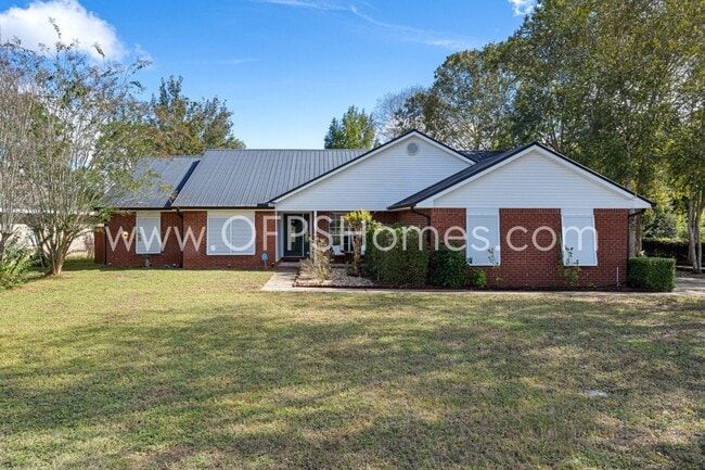 2852 Atoka Trail in Crestview, FL - Building Photo - Building Photo
