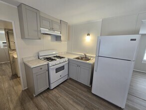 2013 Palm St in St. Cloud, FL - Building Photo - Building Photo