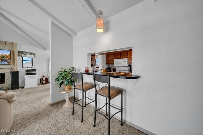1011 SE 40th St in Cape Coral, FL - Building Photo - Building Photo