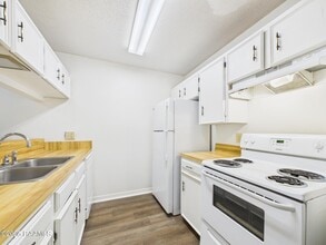 114 Country Ln in Lafayette, LA - Building Photo - Building Photo