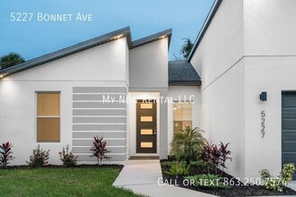5227 Bonnet Ave in North Port, FL - Foto de edificio - Building Photo