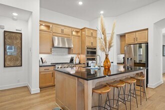 1015 Lime Gruene in New Braunfels, TX - Building Photo - Building Photo