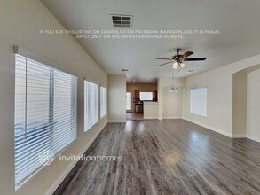 1616 Little Crow Ave in Las Vegas, NV - Foto de edificio - Building Photo