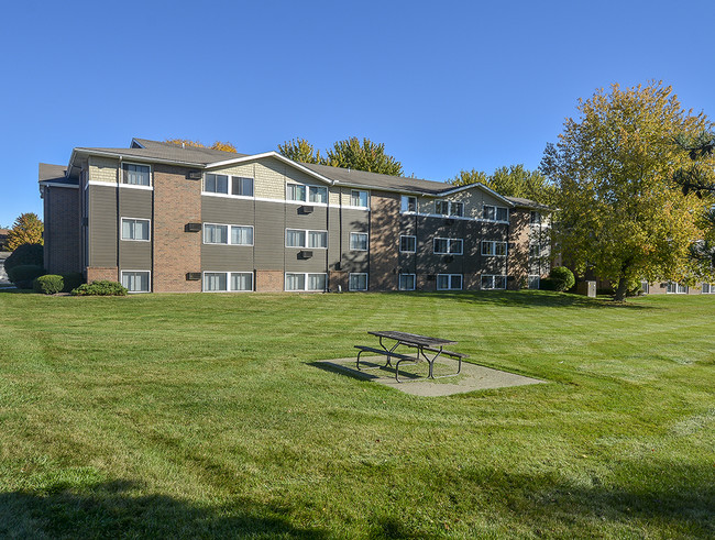 Timberland at Crestbruck in Ankeny, IA - Foto de edificio - Building Photo