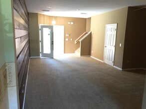6813 Misty View Dr in Jacksonville, FL - Building Photo - Building Photo